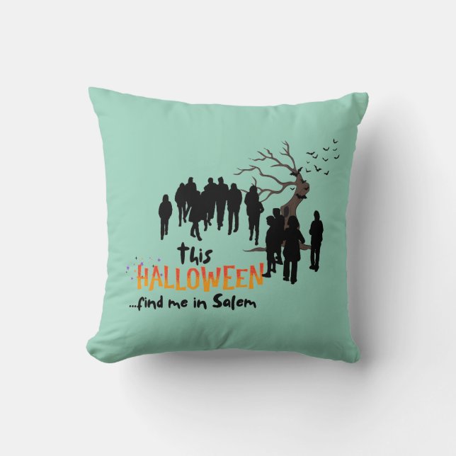 Halloween hittar mig i Salem Kudde (Framsida)
