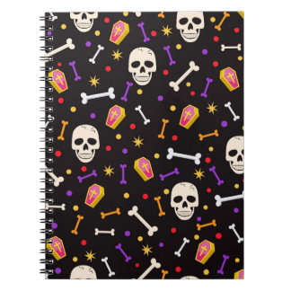 Halloween Horror Spooky Skull Coffin Bone Lila Anteckningsbok