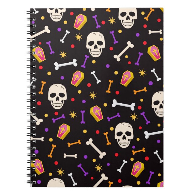 Halloween Horror Spooky Skull Coffin Bone Lila Anteckningsbok (Framsidan)