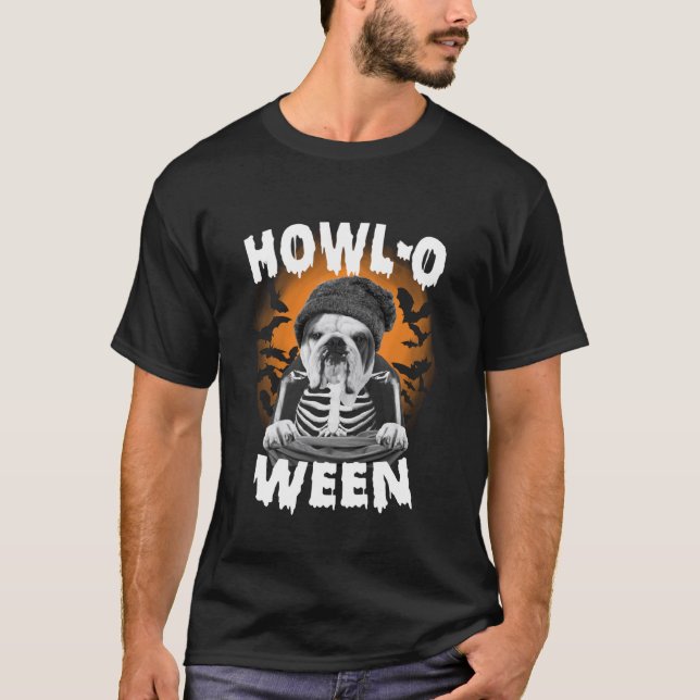 Halloween Howl-O-Ween Mops i Hatt Fladdermöss T Shirt (Framsida)