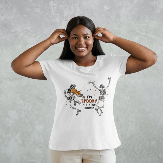 HALLOWEEN, JAG ÄR SKÖKAD HELA ÅRET RUNDA SKELETONE T SHIRT (Skapare uppladdad)
