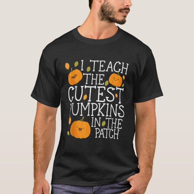 Halloween jag studerar de bästa dockorna i lappen t shirt (Framsida)