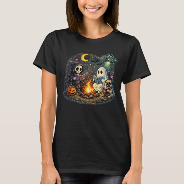 Halloween-lägerbålsberättelser – Mops, Spöke & Död T Shirt (Framsida)
