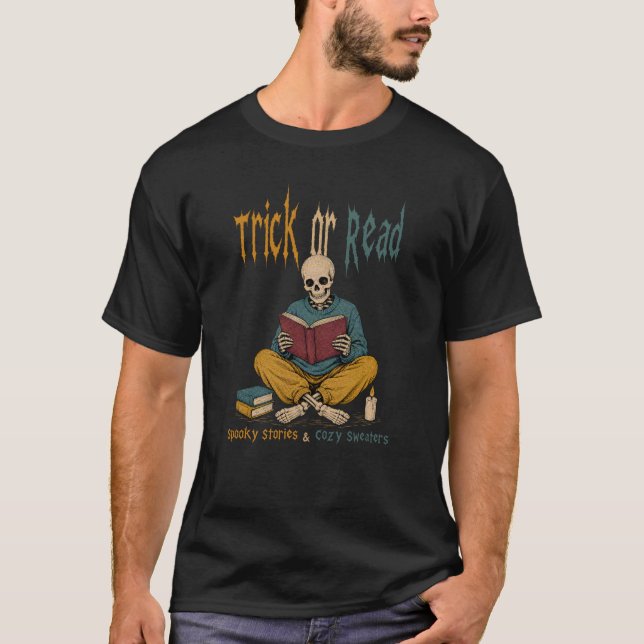 Halloween Läsbok Älskare T Shirt (Framsida)
