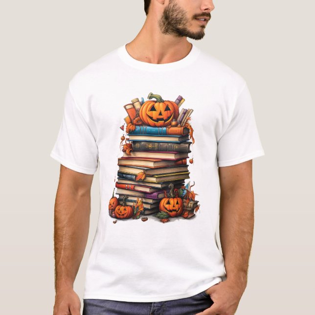 Halloween Librarian Book Lover T Shirt (Framsida)
