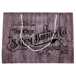Halloween Lila Grunge Gothic Salem Broom Company