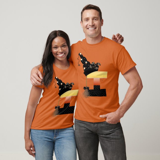 Halloween Monogram Brev I T Shirt (Unisex)