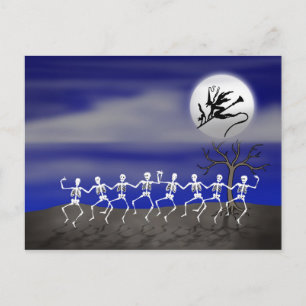 Halloween Moonlit Party Scene Vykort