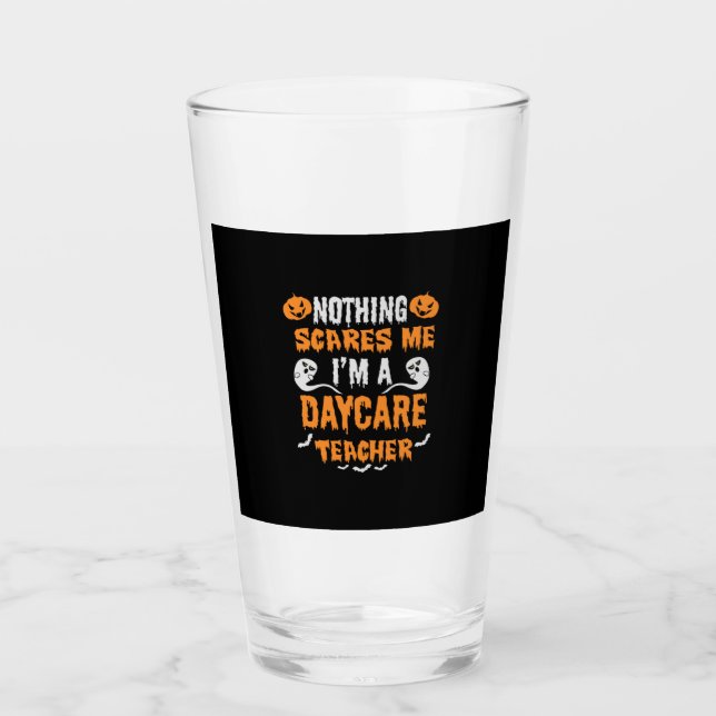 Halloween Nothing Scares Me Birthday Glaskopp (Framsida)