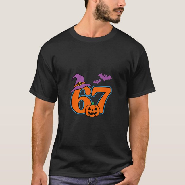 Halloween Number 67 Ts Pumpkin Witch Hat  T Shirt (Framsida)