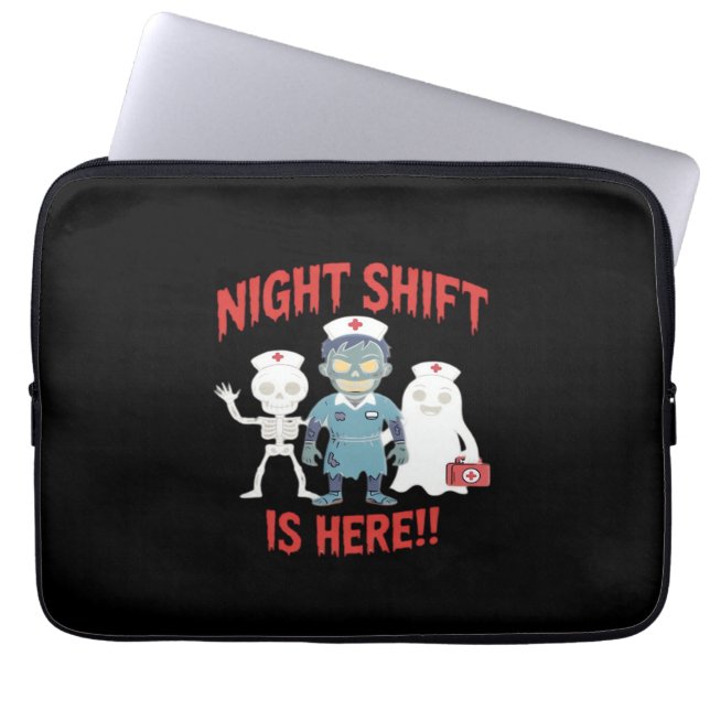 Halloween Nurse Funny Ghost Skeleton Zombie Essent Laptop Fodral (Framsidan)