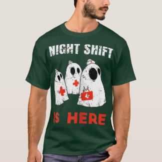 Halloween Nurse och Medical Doktor Nattskift är T Shirt