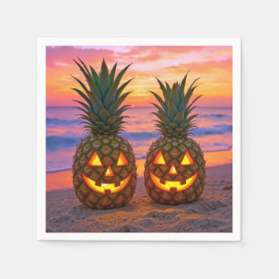 Halloween Pinapple Jack-o-lanterns på en strand Pappersservett