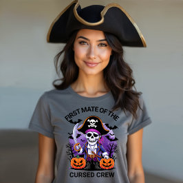 Halloween Pirat kapten över den förbannade besättn T Shirt