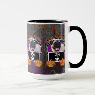 Halloween - precis en spöklika Lil - mops Mugg