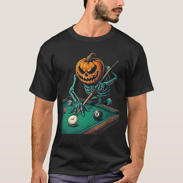 Halloween Pumpa Skelett Spelar Pool Biljard  T Shirt (Framsida)