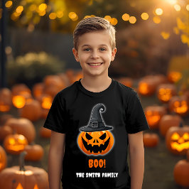 Halloween Pumpkin "BOO" - Personlig Namn! T Shirt