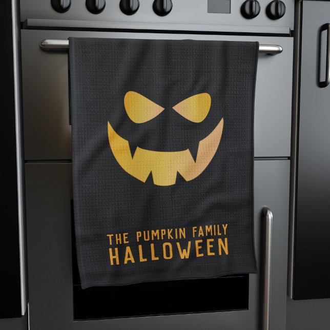 Halloween Pumpkin Jack o lantern Kitchen Towel Kökshandduk (Perfect pumpkin kitchen towel for your Halloween Kitchen. Just add your name)