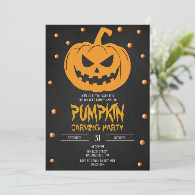 Halloween Pumpkin Party-inbjudan Inbjudningar (Stående Fram)