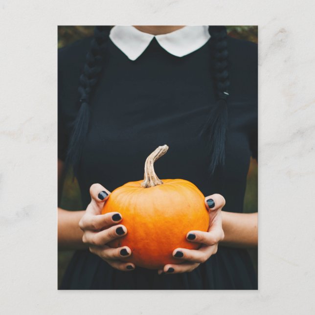 Halloween-pumpkins svarta klänning helg vykort (Framsida)