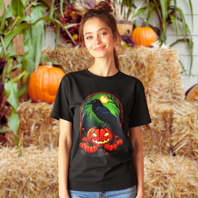 Halloween Raven i en Pumpkin Patch T Shirt (Skapare uppladdad)