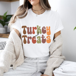 Halloween Retro Vibes | Turkiet och Treats T-Shirt