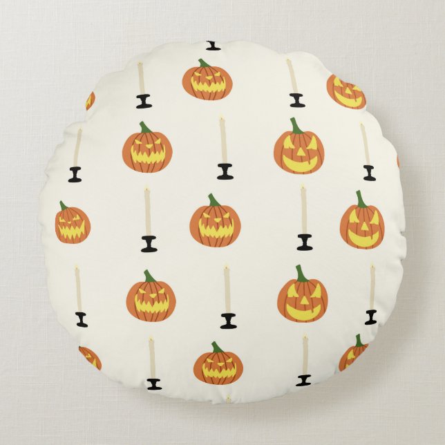 Halloween seamless pattern with pumpkins and candl rund kudde (Framsidan)