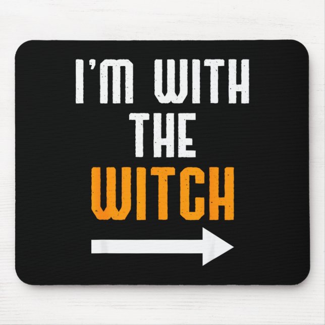 Halloween Shirts For Men I'm With The Witch Funny  Musmatta (Framsidan)