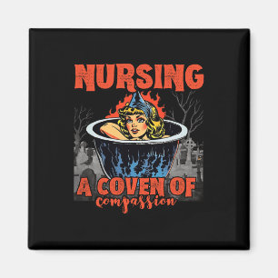 Halloween-sjuksköterska - Skötsel av en kompassion Magnet