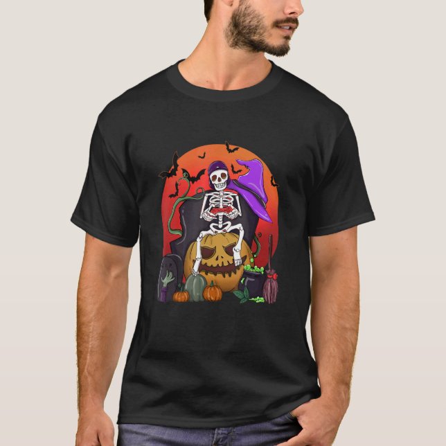 Halloween Skeleton Gamer med styrstyrstyrkort T Shirt (Framsida)