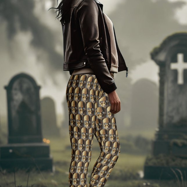 Halloween Skeleton Skull Mönster Brown Leggings (Dare to wear these spooky skull pattern leggings?)