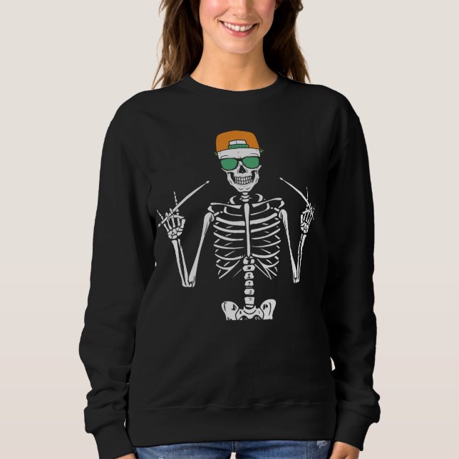 Halloween Skeleton Sten Hand spelar dammar Kvinnor T Shirt (Framsida)