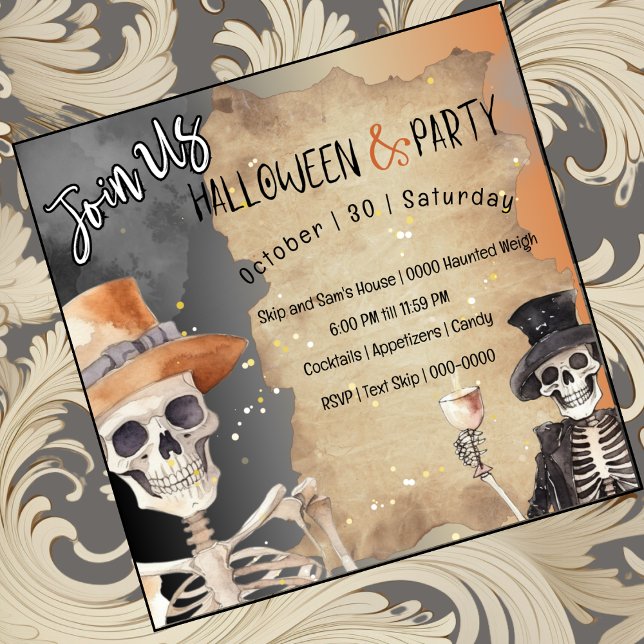 Halloween Skeletons i hoten för segrarsäsong Inbjudningar (Two fun skeletons in top hats with Halloween libations on customizable party invitations
)
