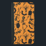 Halloween Skeletons Macabre Dance Plånboksfodral För Samsung Galaxy S5<br><div class="desc">Halloween Skeletons Macabre Dance,  fladdermus,  häxkatter och grav-stenar,  alla inslag samlade för att skapa ett skådespel mönster. Originalvektorgrafik copyright BluedarkArt.</div>