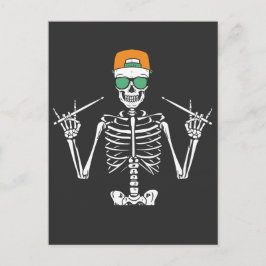 Halloween skelett rockhand trummor spelar vykort