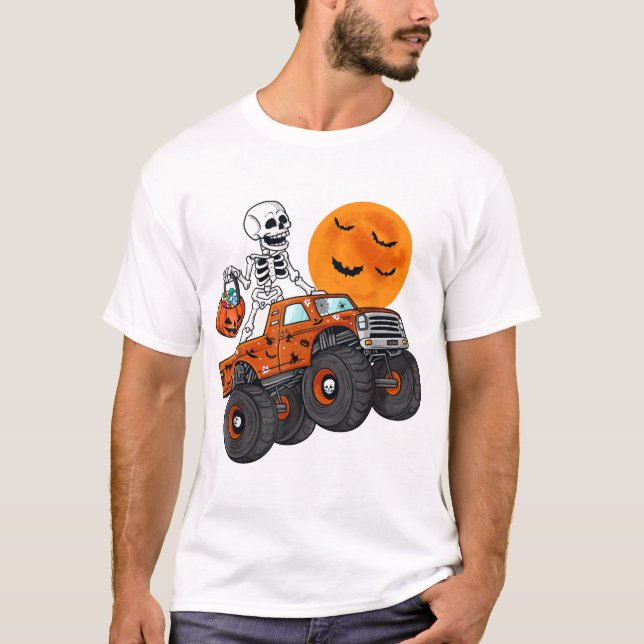 Halloween-skelett som kör monstertruck t shirt (Framsida)