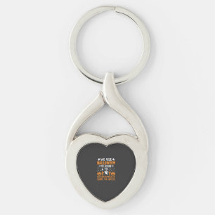 Halloween skrämma barn bankirer vuxna design twisted heart silverfärgad nyckelring