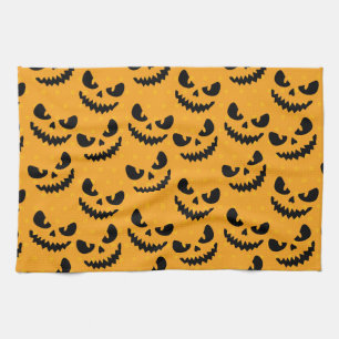 Halloween: skrämmande ansikte, vintage stil. kökshandduk