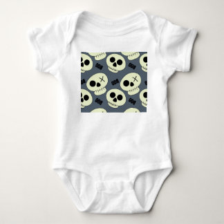 Halloween Skull, Boo Childisdisch Design. T Shirt