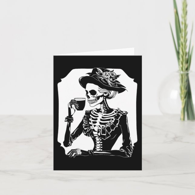 Halloween Skull Skeleton Lazy Drinking Coffee-kost Kort (Framsida)