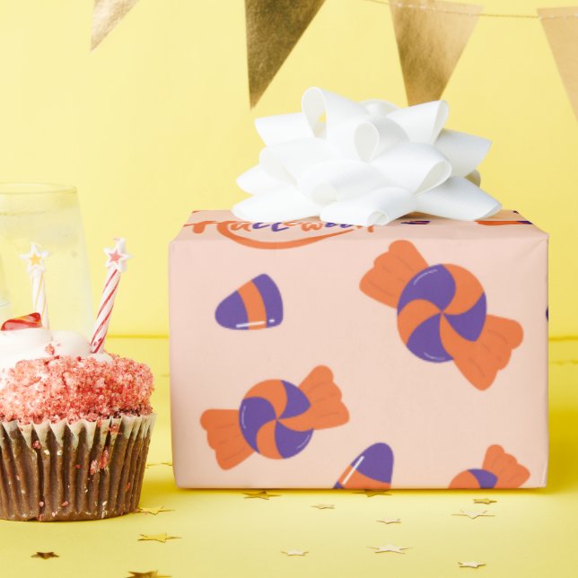 Halloween-sötsaker och behandlingar Sömlös design Presentpapper (Födelsedagsfest)