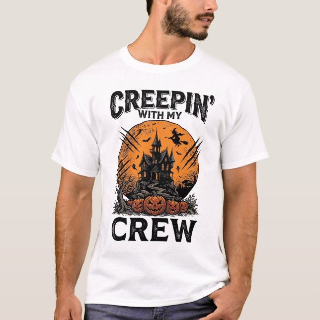 Halloween Spökhus Kryper Med Mitt Crew T-Shirt (Framsida)