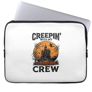 Halloween Spökhus Kryper Med Mitt Crew T-Shirt Laptop Fodral