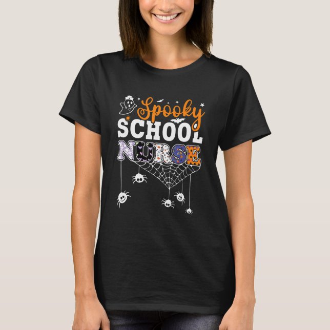 Halloween Spooky School Nurse Health Worker T Shirt (Framsida)