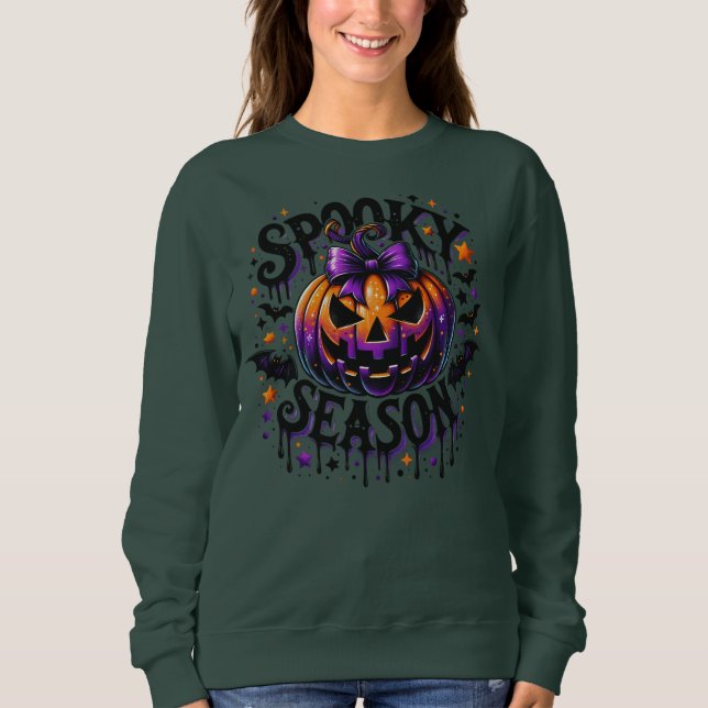Halloween Spooky Season Sweatshirt T Shirt (Framsida)
