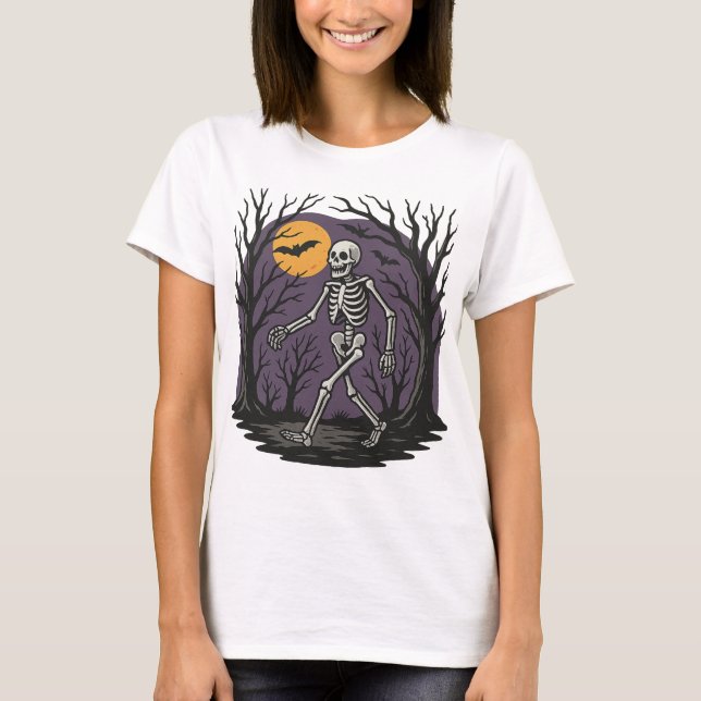 Halloween Spooky Skeleton Haunted Forest Women's T Shirt (Framsida)