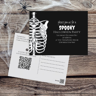 Halloween Spooky Skeleton QR Code Social Media Vykort