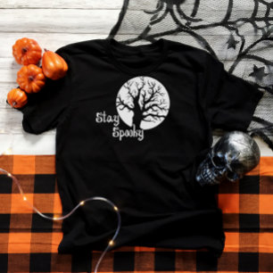 Halloween Tee - stanna talesätt: Creepy träd, måne
