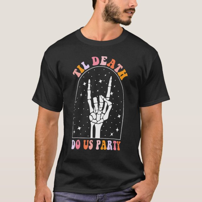Halloween Til Döden Skiljer Oss Åt Retro Sängvätni T Shirt (Framsida)
