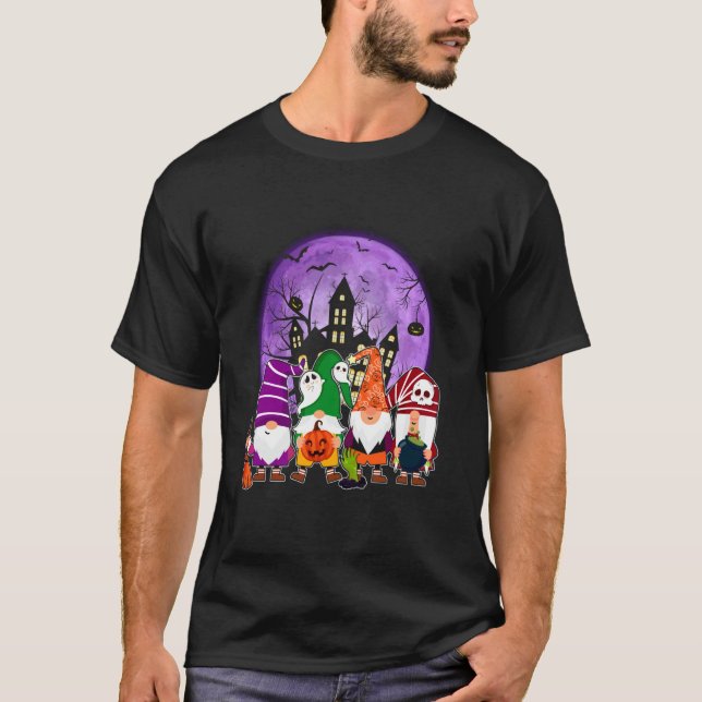 Halloween Tomtar Måne Fladdermöss Bus eller Godis  T Shirt (Framsida)